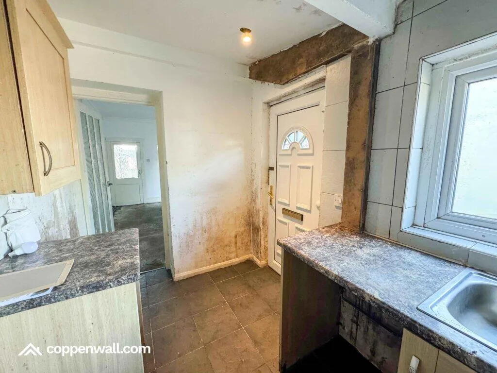 2 bed Terraced