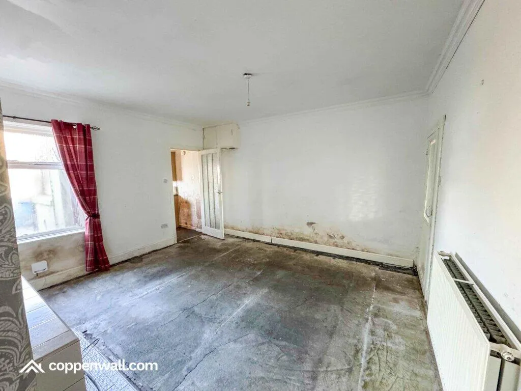 2 bed Terraced