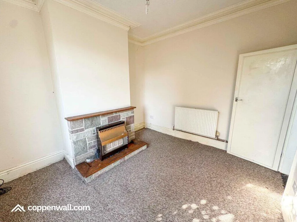 2 bed Terraced