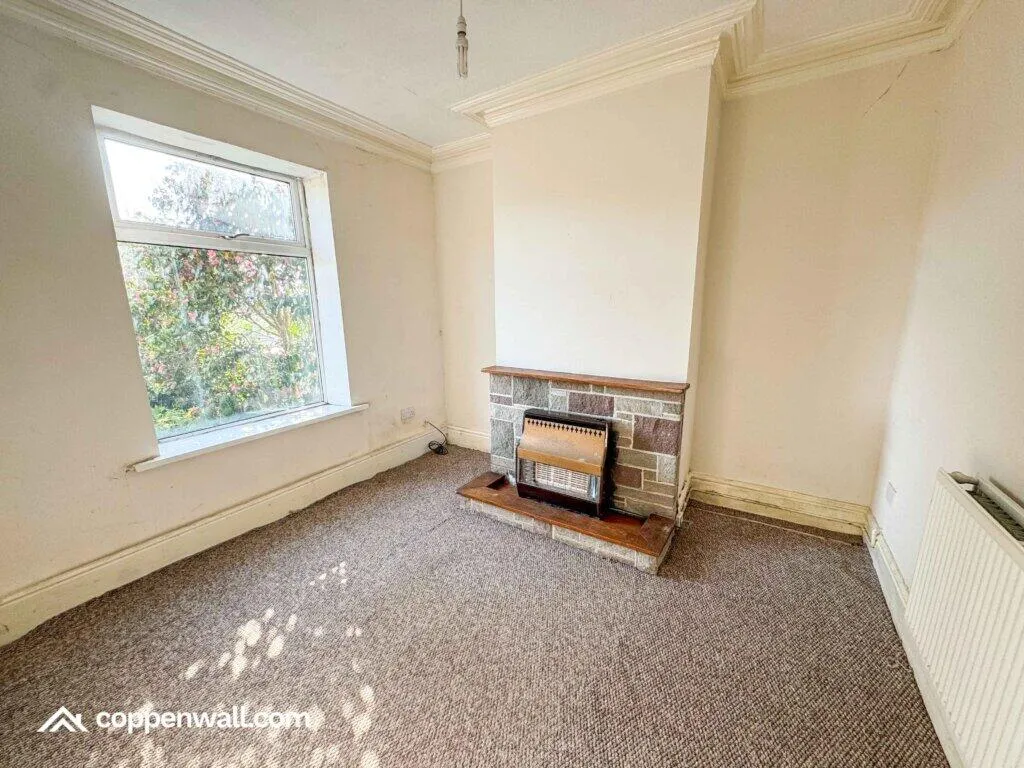 2 bed Terraced