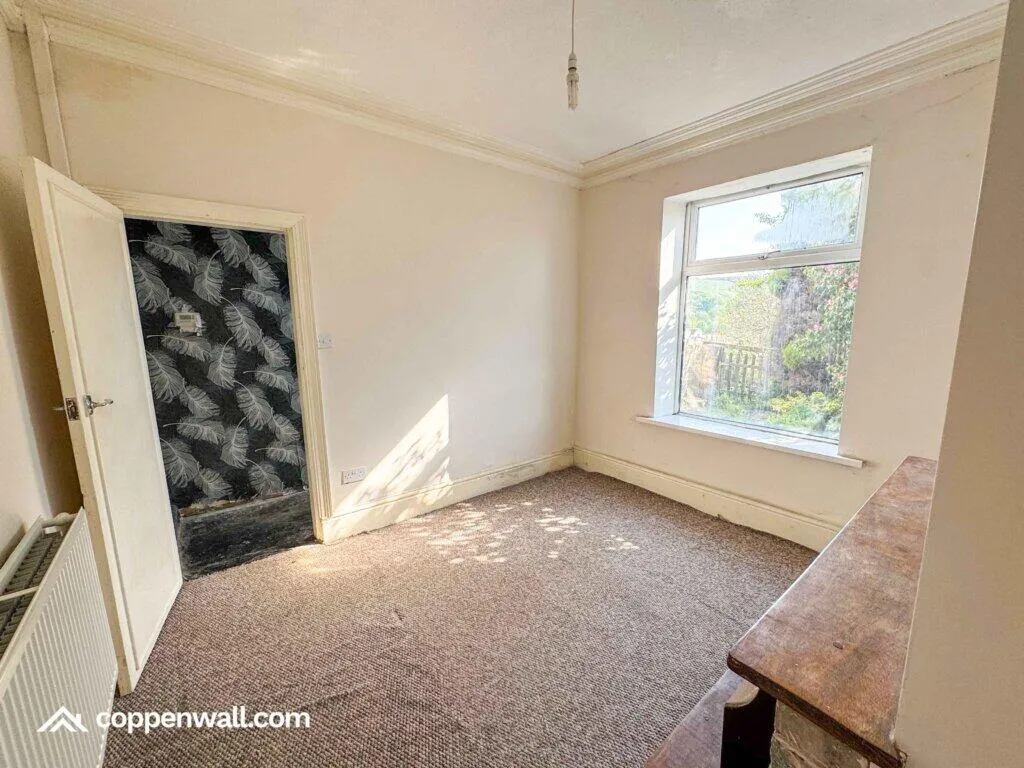 2 bed Terraced