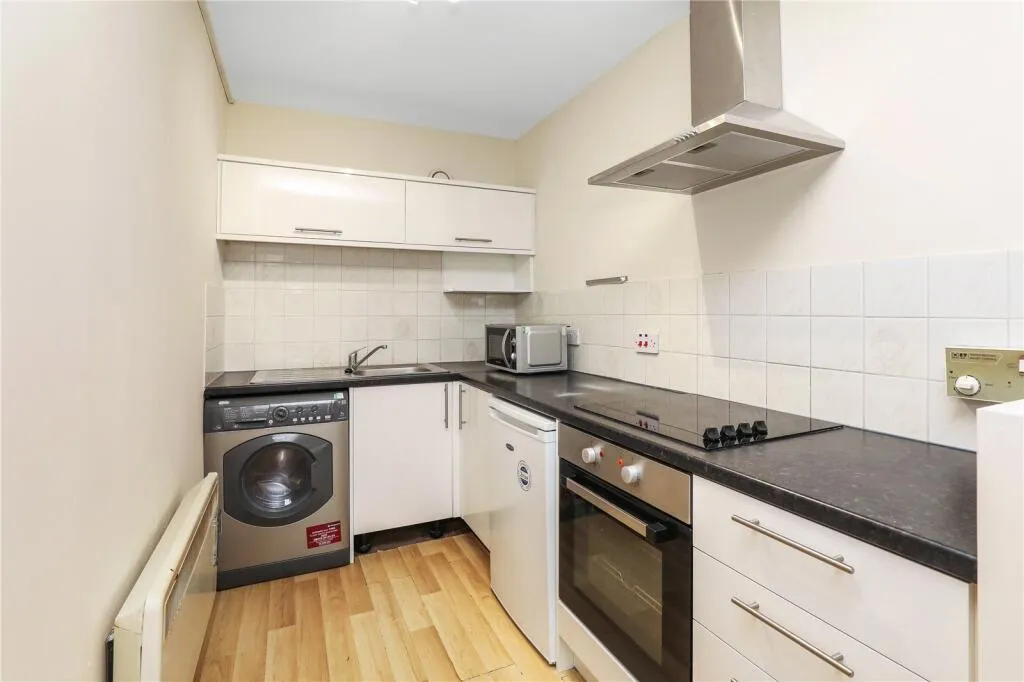 1 bed Apartment