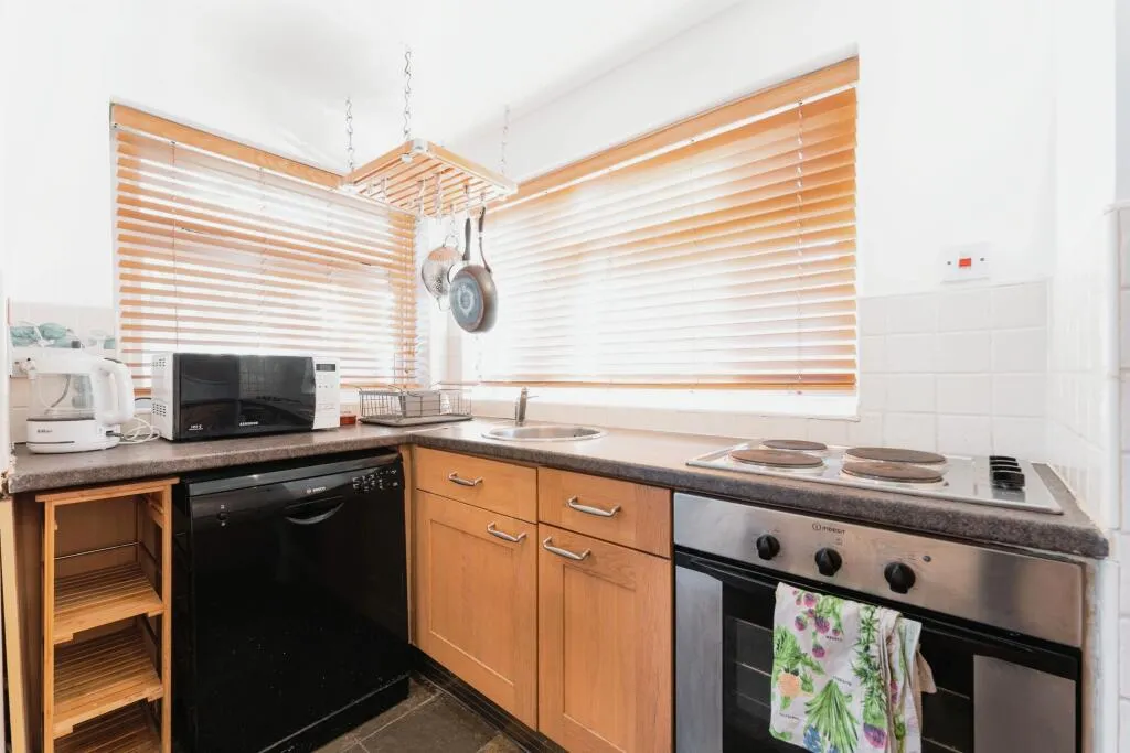 2 bed End of Terrace