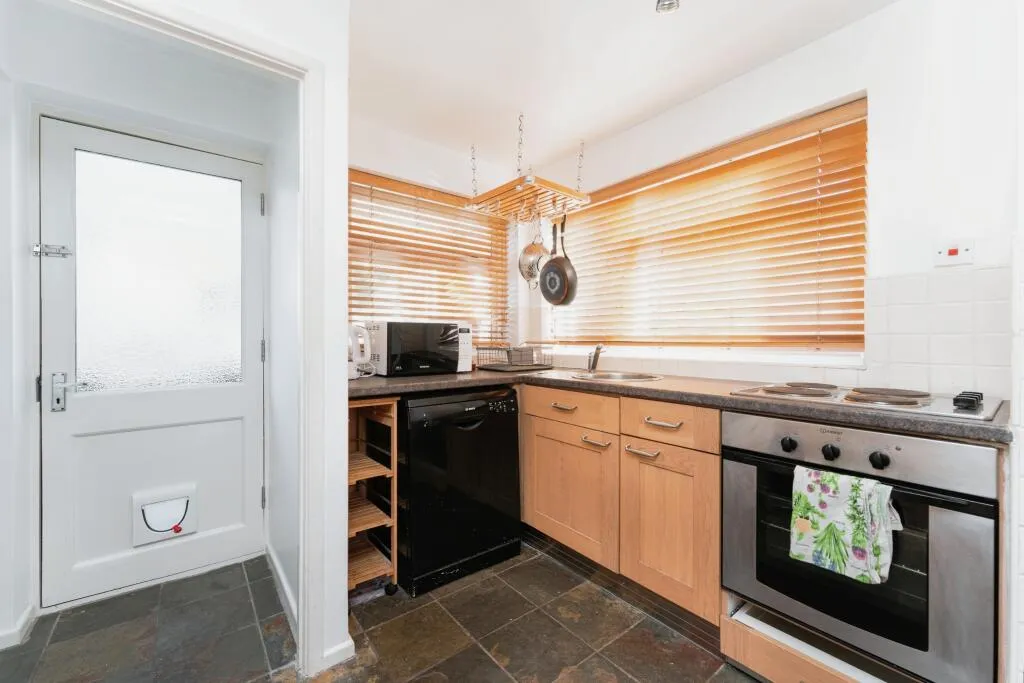 2 bed End of Terrace