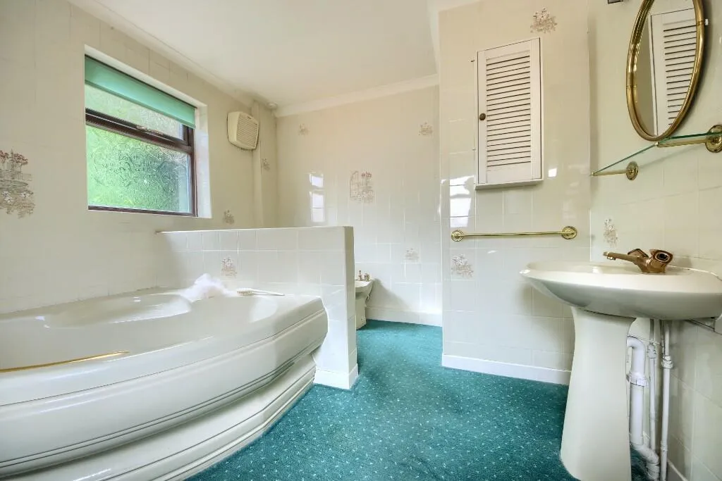 3 bed Semi-Detached