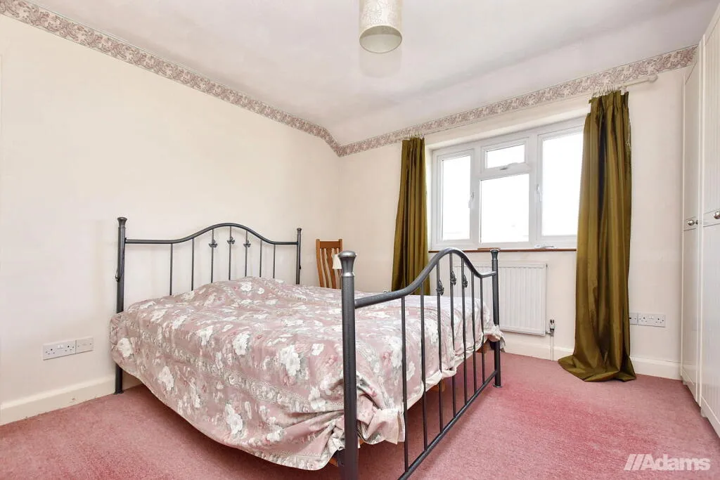 3 bed House