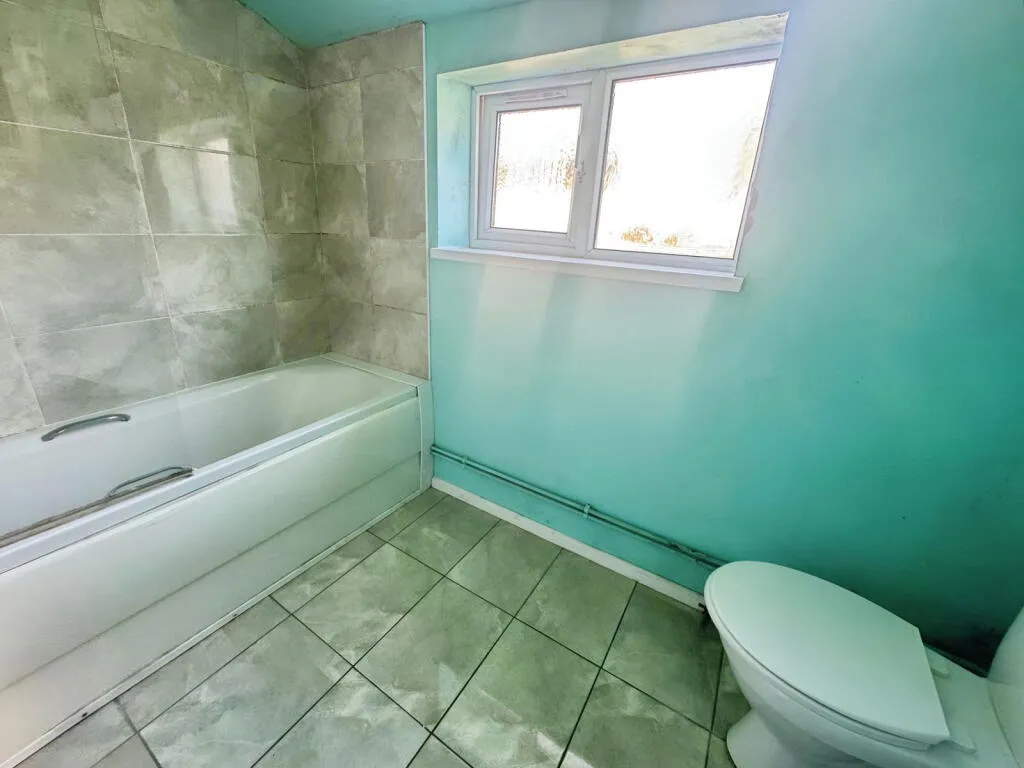 2 bed Mixed Use