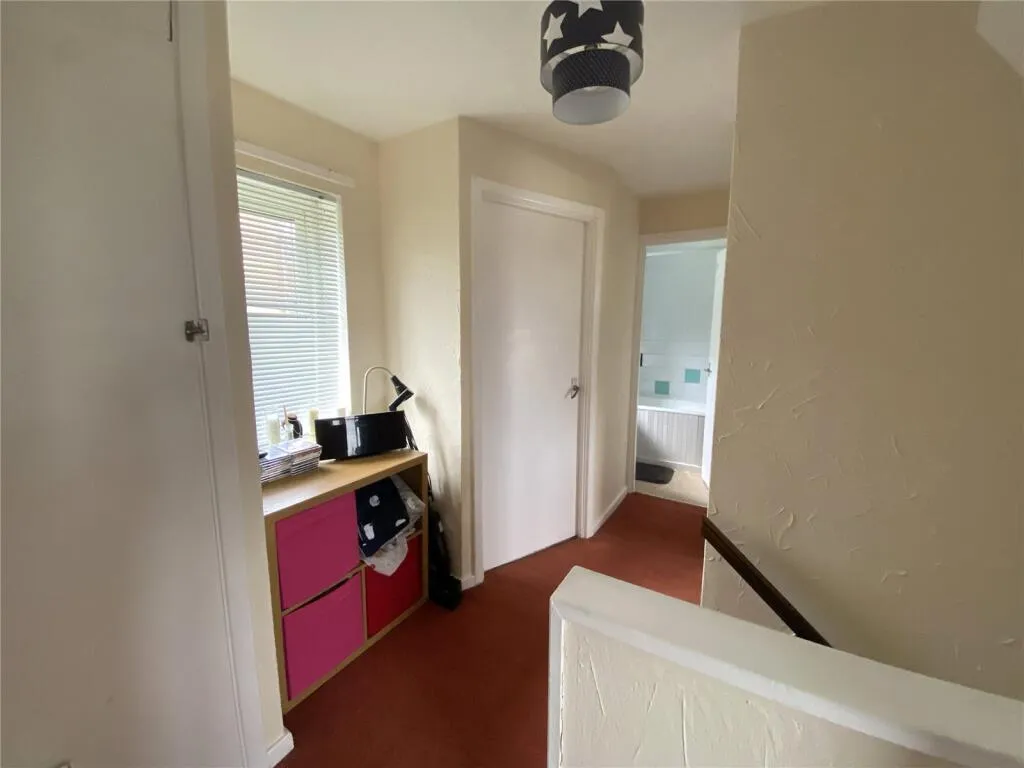 3 bed End of Terrace