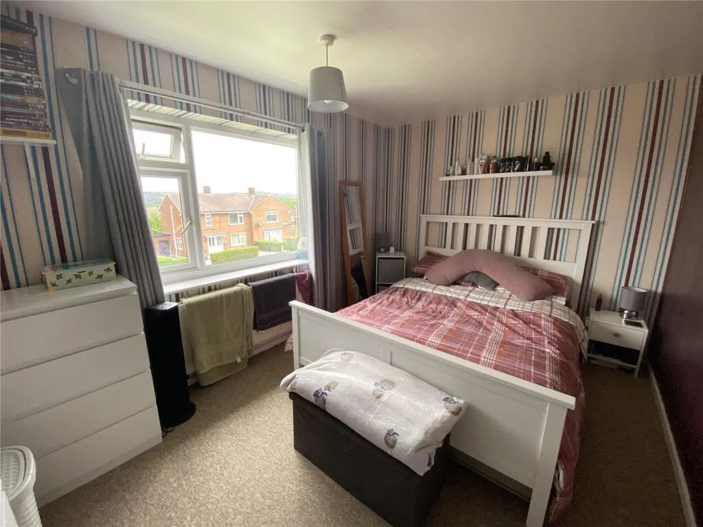 3 bed End of Terrace