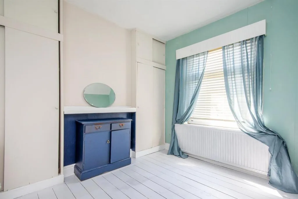 3 bed Semi-Detached
