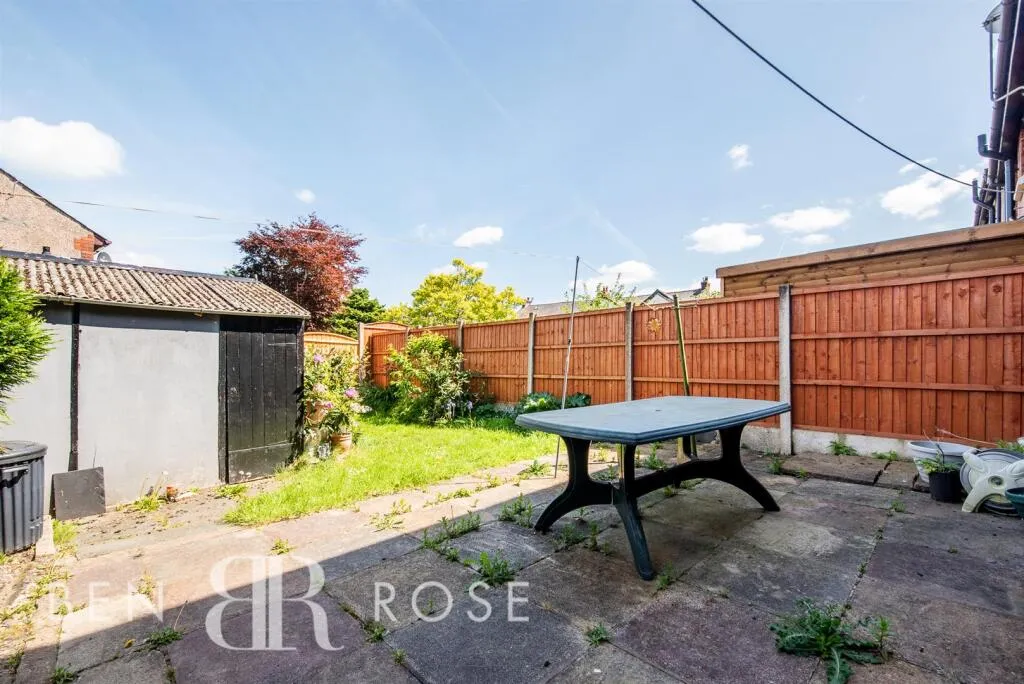 3 bed Semi-Detached
