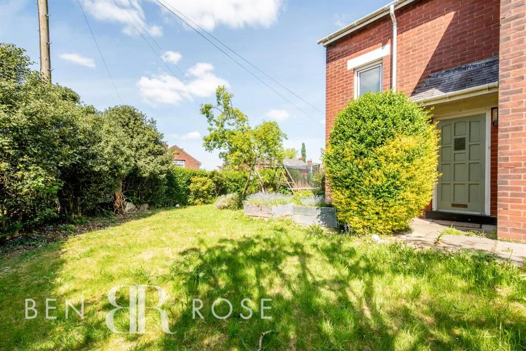 3 bed Semi-Detached