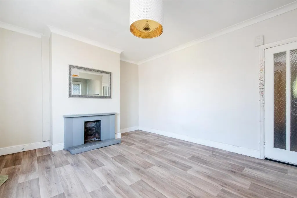 3 bed Semi-Detached