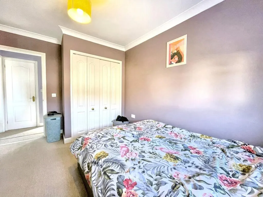 1 bed Apartment