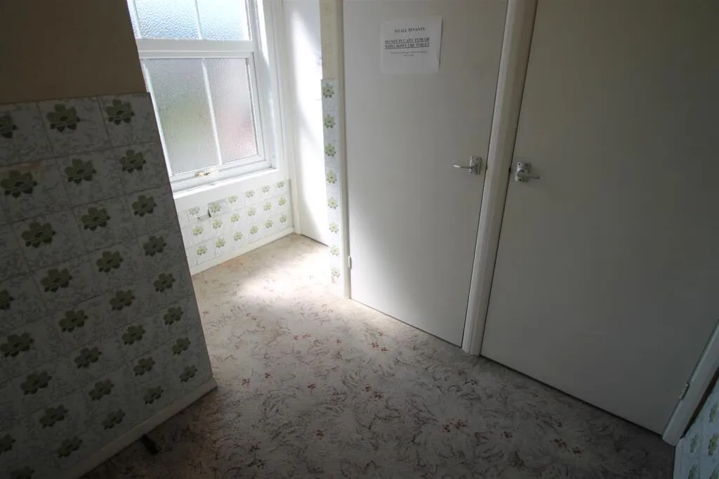 5 bed House Share