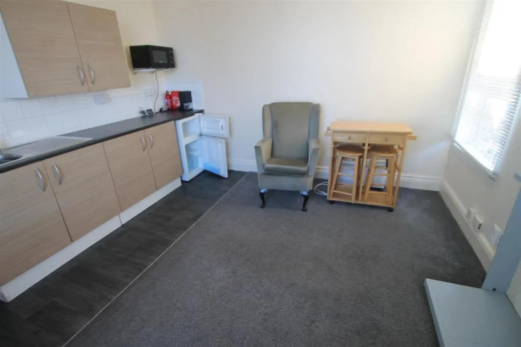 5 bed House Share