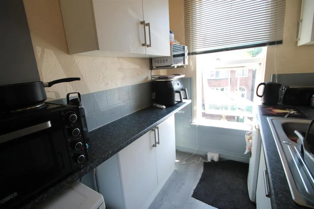 5 bed House Share