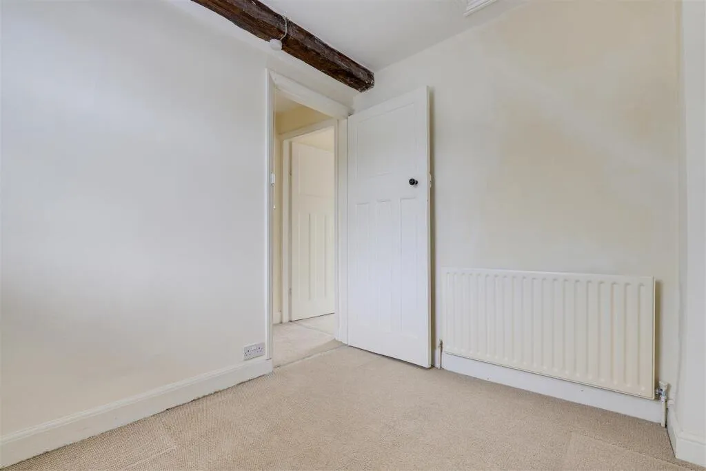 2 bed End of Terrace