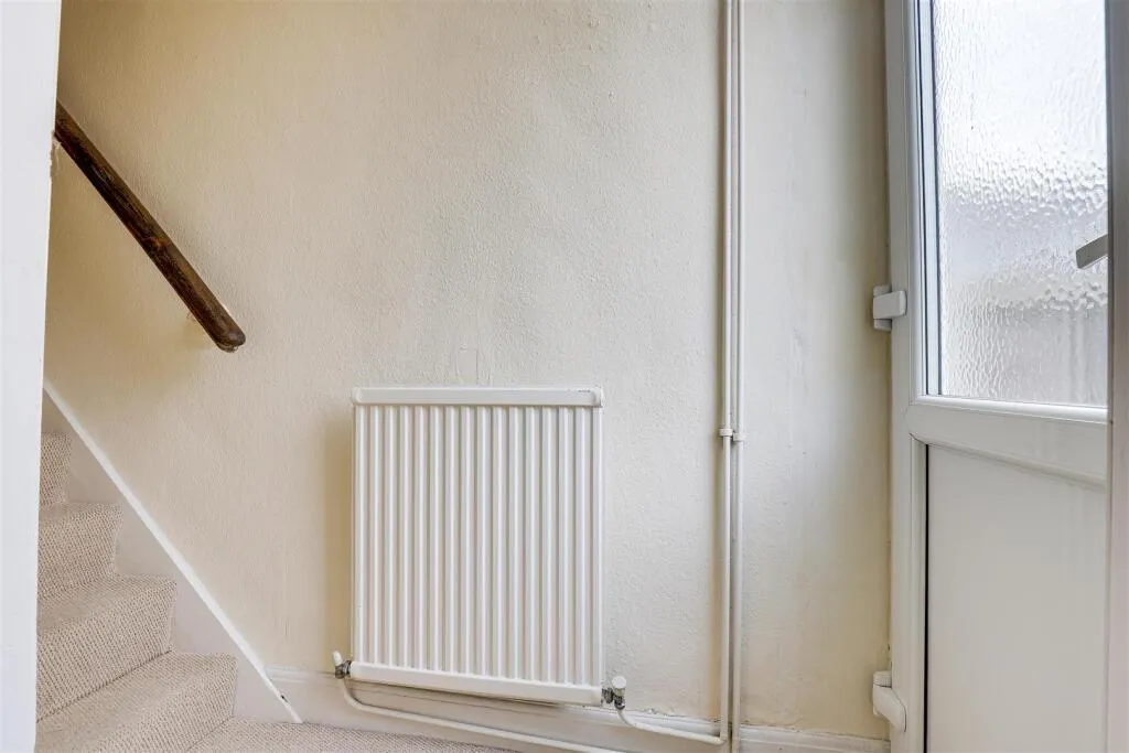 2 bed End of Terrace
