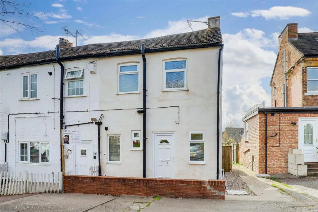 2 bed End of Terrace