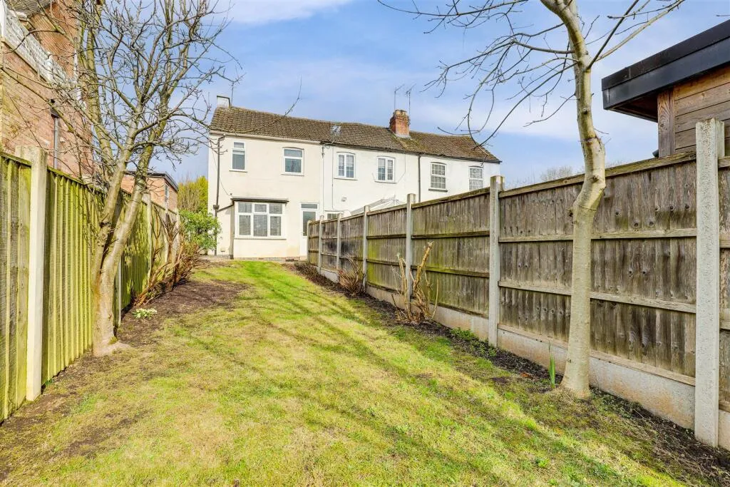 2 bed End of Terrace