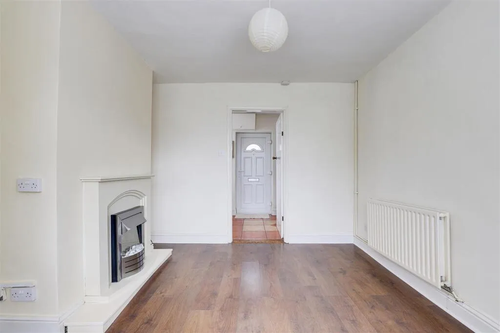 2 bed End of Terrace