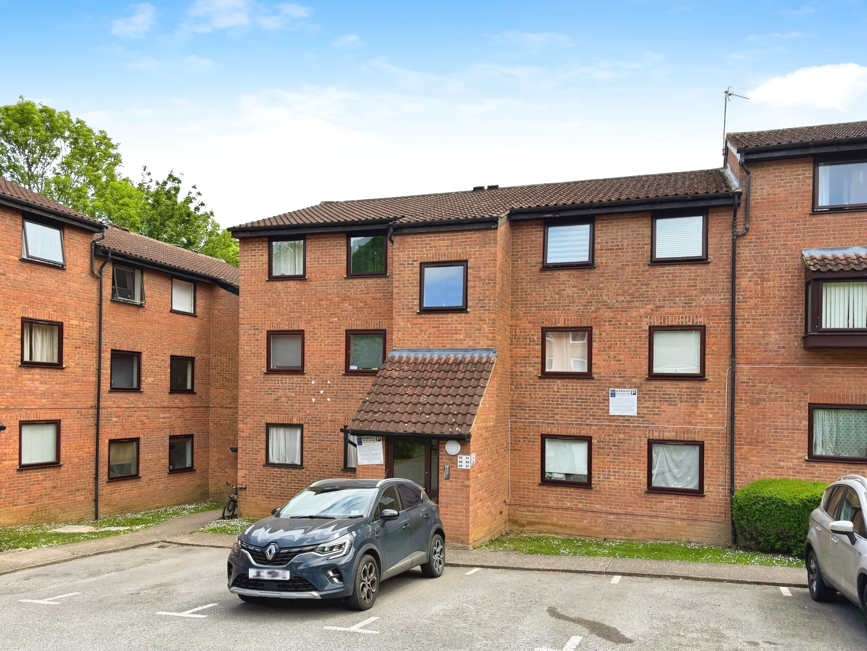 2 bed Ground Flat