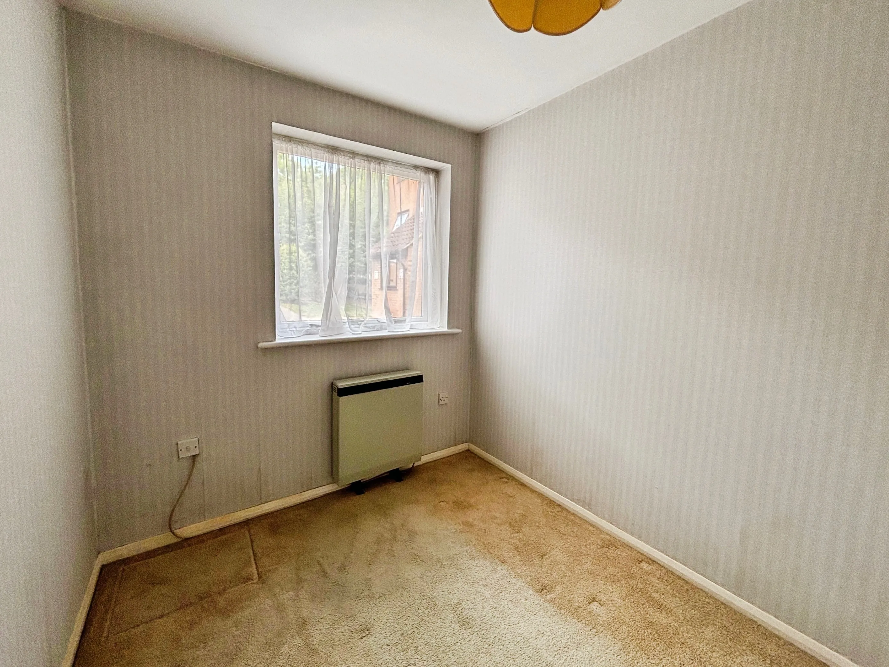 2 bed Ground Flat