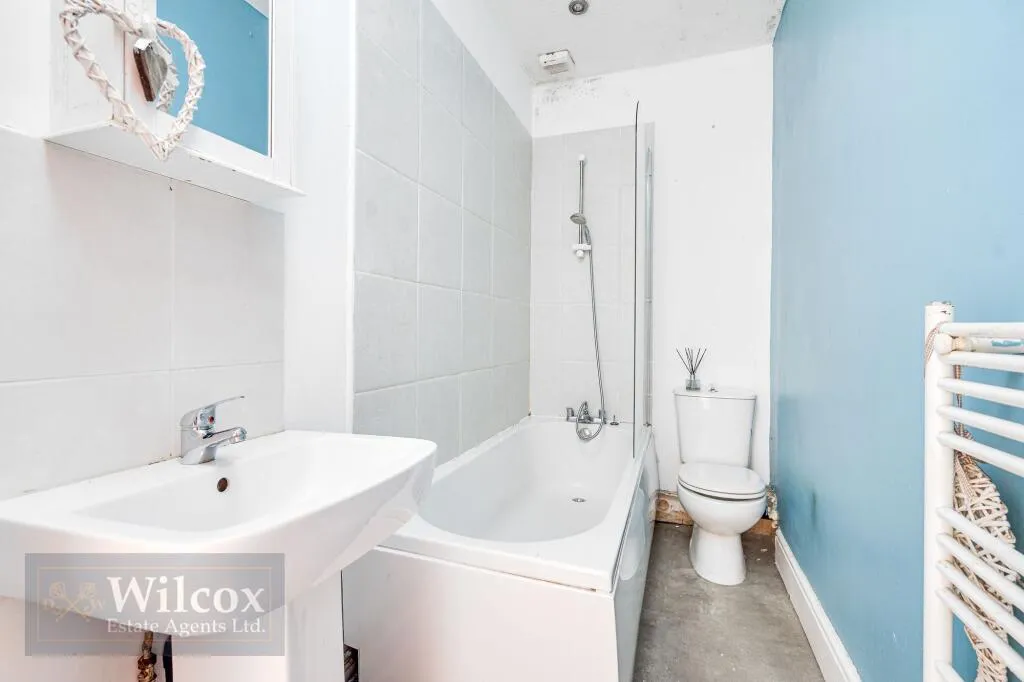2 bed Terraced