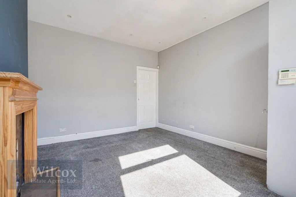 2 bed Terraced