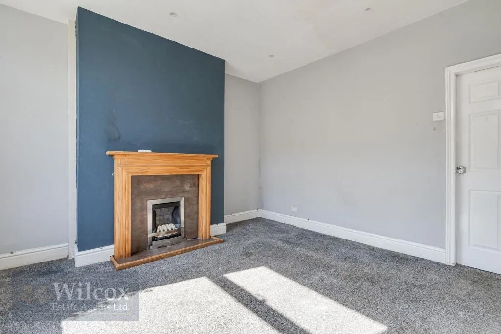 2 bed Terraced