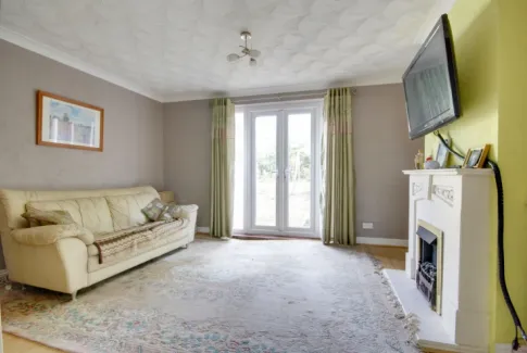 3 bed Terraced