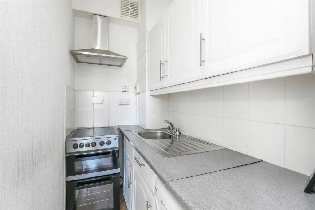 1 bed Apartment