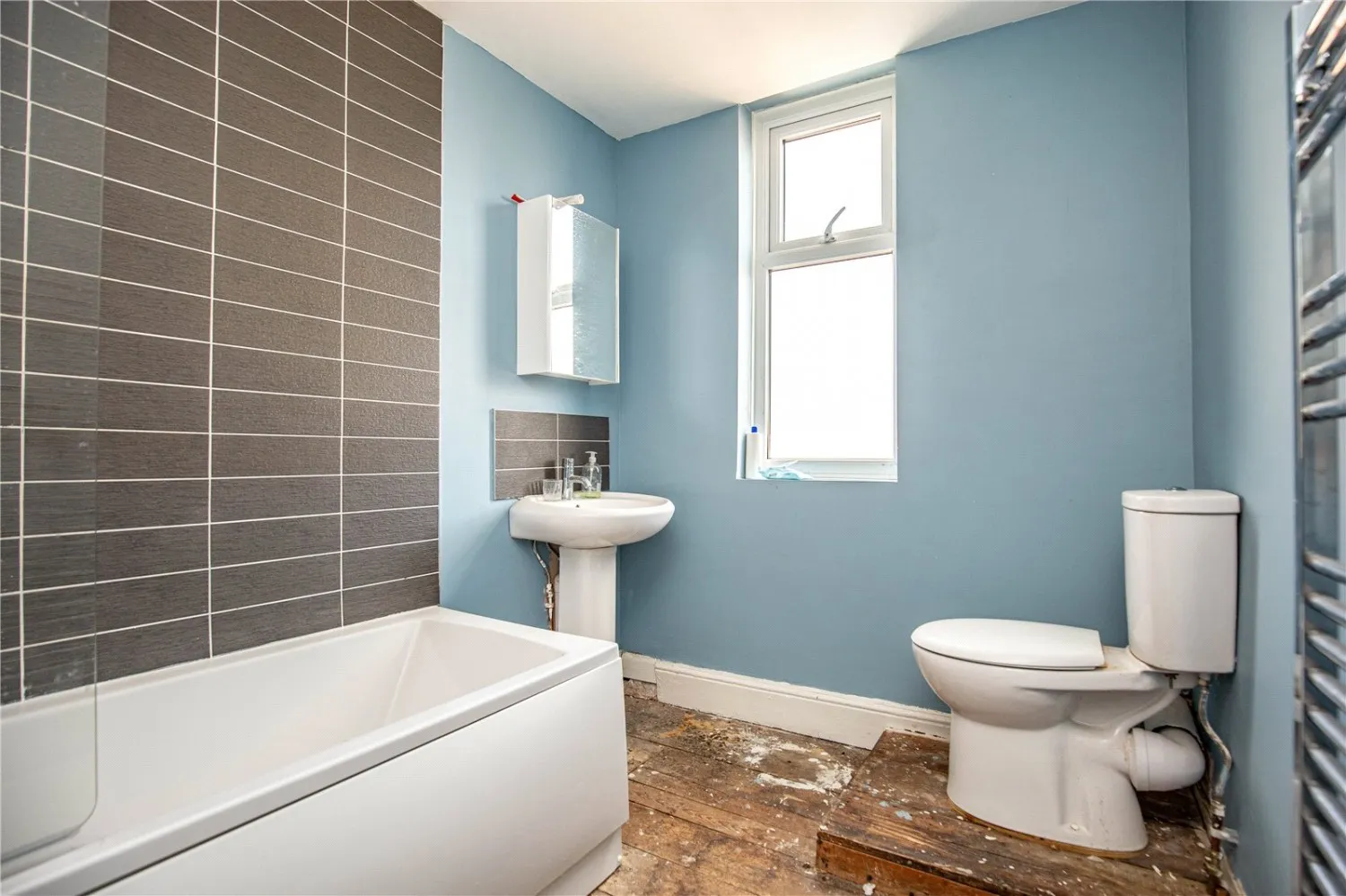 3 bed Terraced
