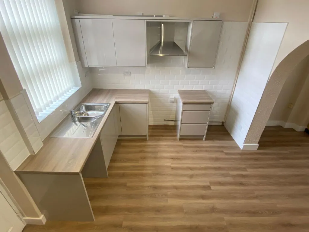 2 bed End of Terrace