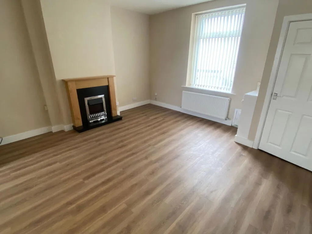 2 bed End of Terrace