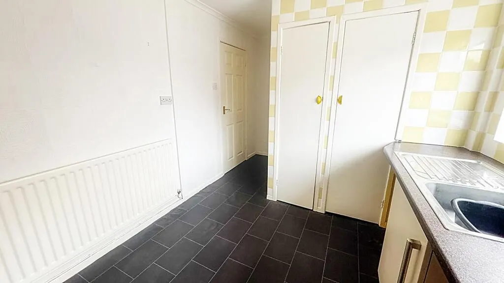2 bed Semi-Detached