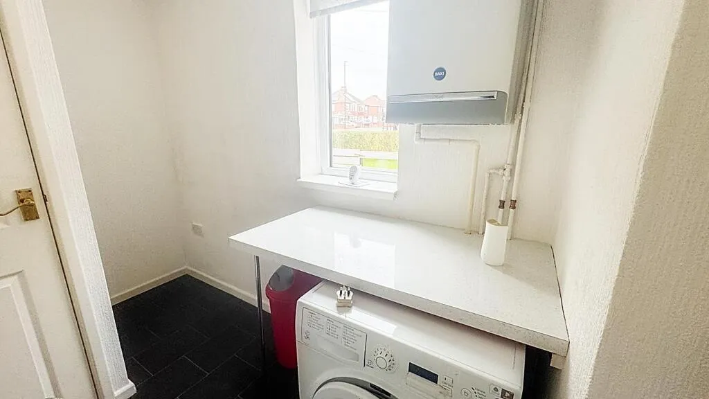 2 bed Semi-Detached