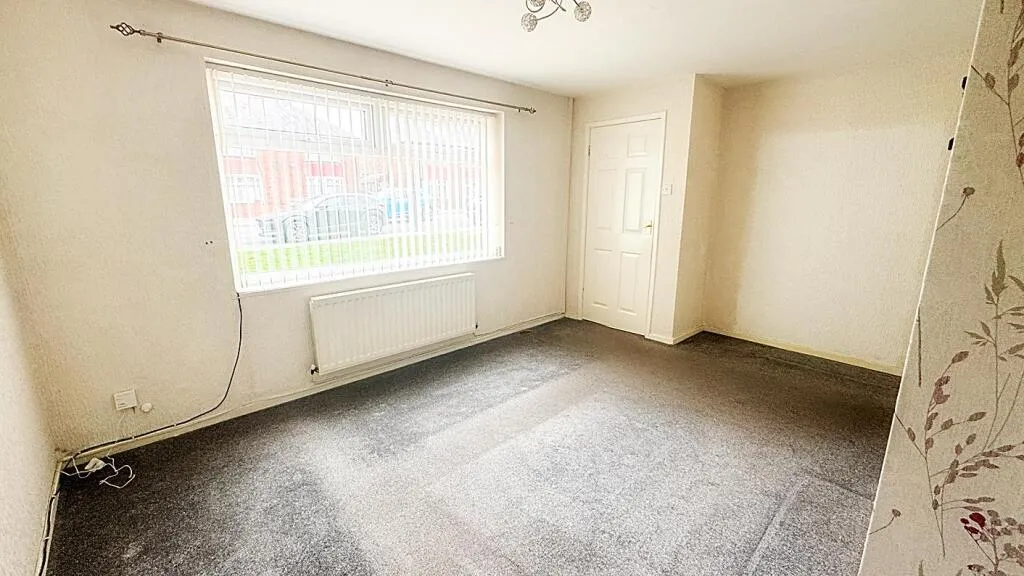 2 bed Semi-Detached