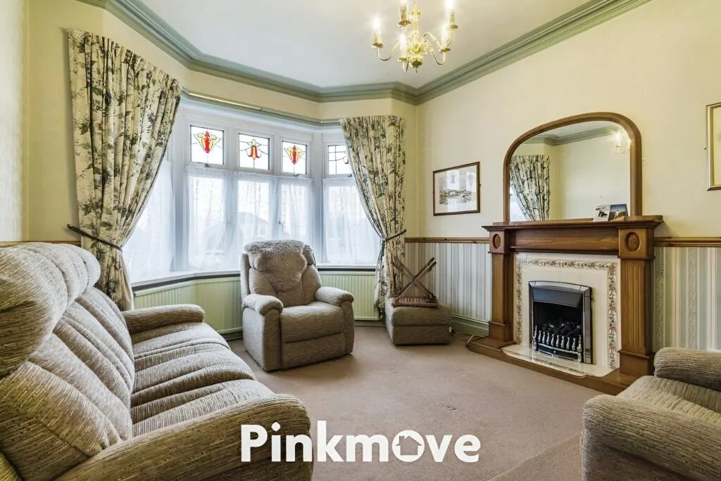 3 bed Semi-Detached