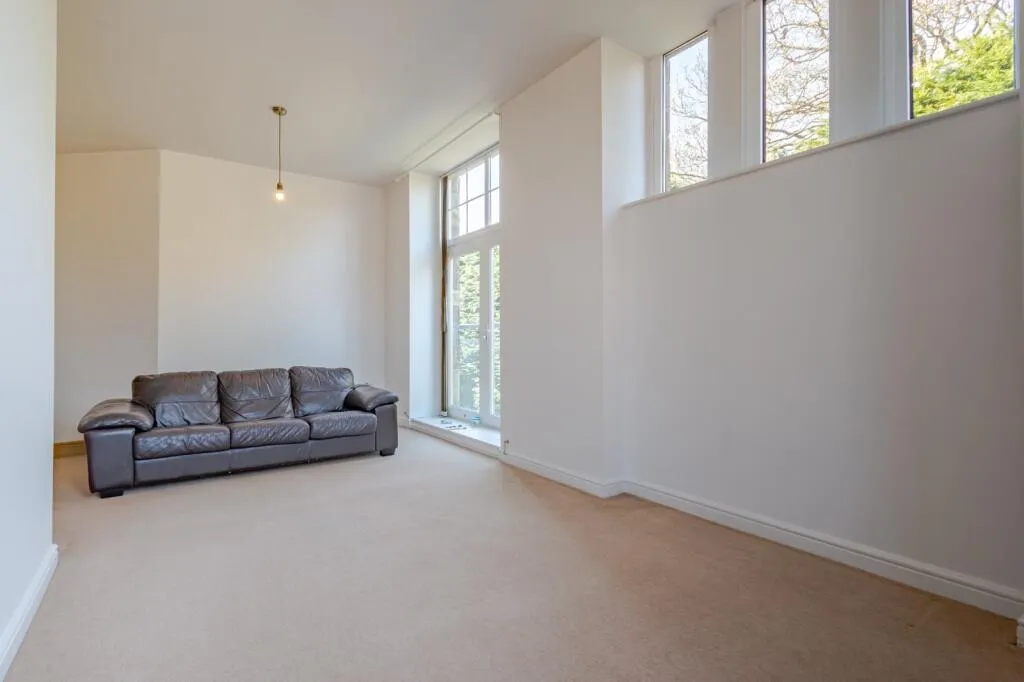 2 bed Apartment