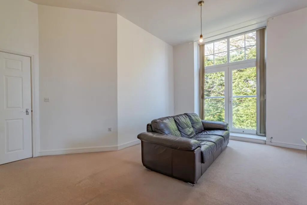 2 bed Apartment