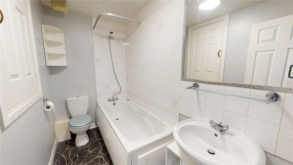 2 bed Terraced