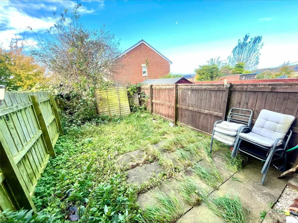 2 bed Terraced