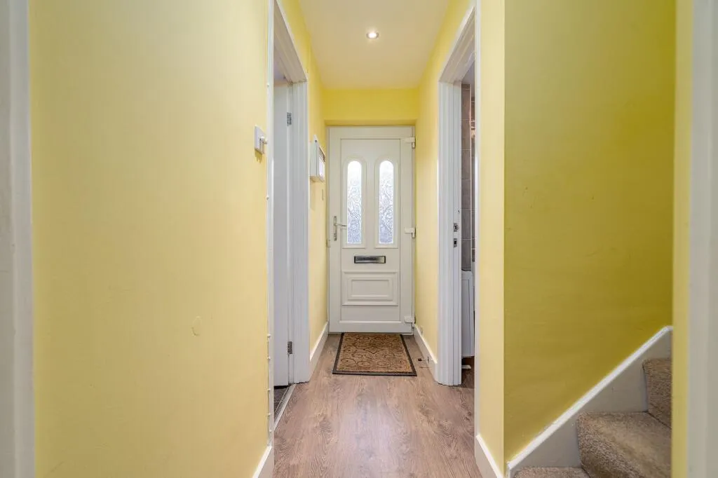 3 bed End of Terrace