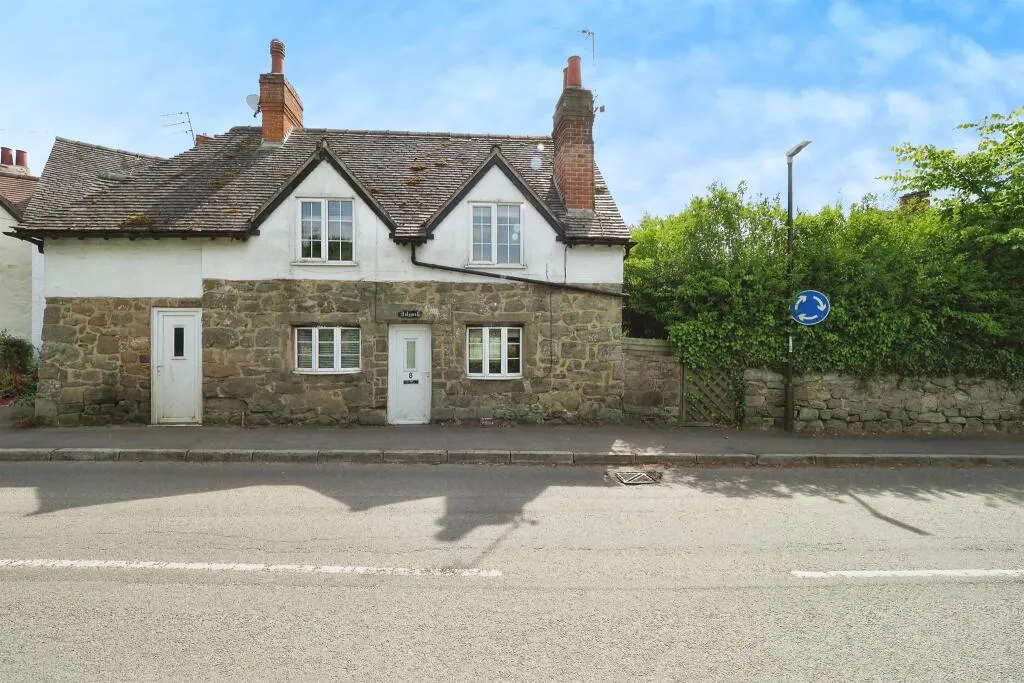 2 bed Link Detached House