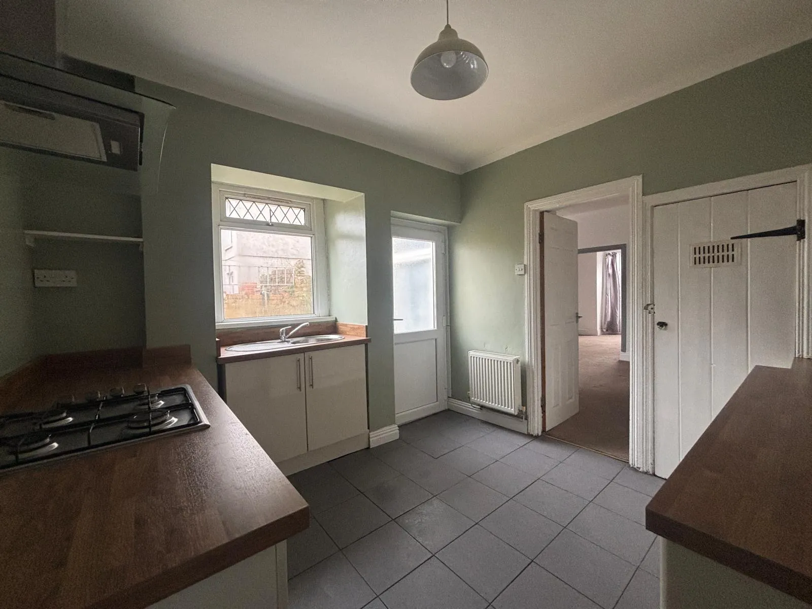 2 bed End of Terrace