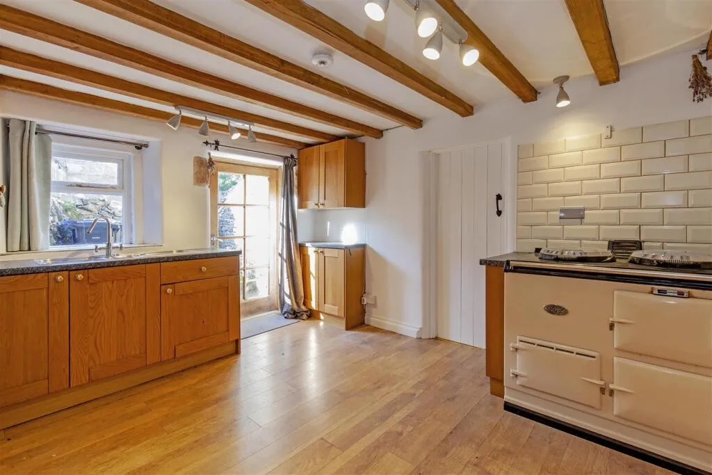 2 bed Cottage