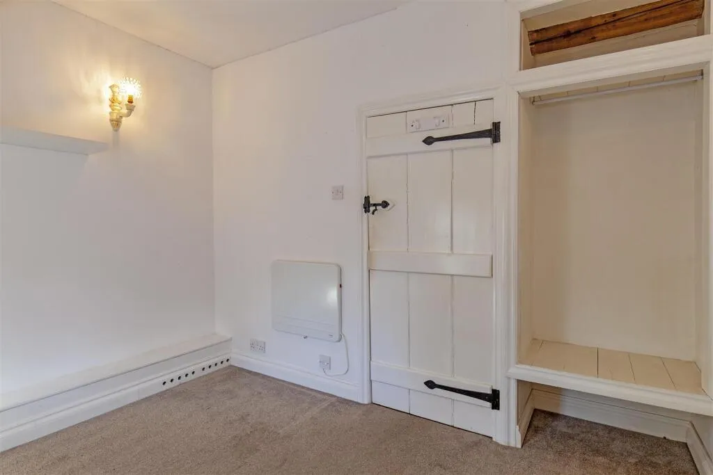 2 bed Cottage
