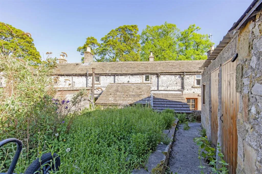 2 bed Cottage